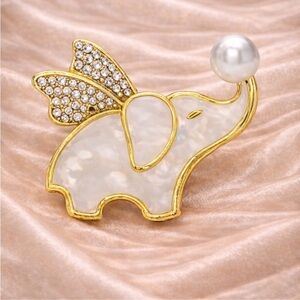 Pearl Elephant Crystal Wings Brooch